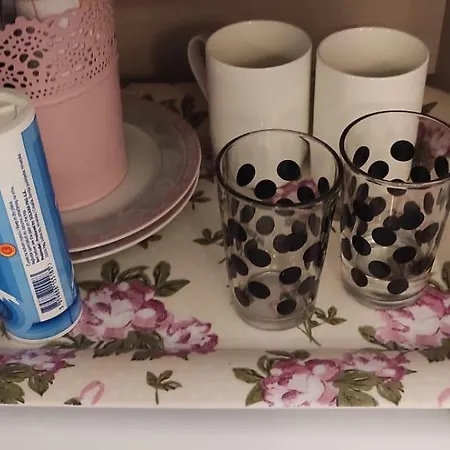 Simply Nikole Bozidarevica 2 A B C D *